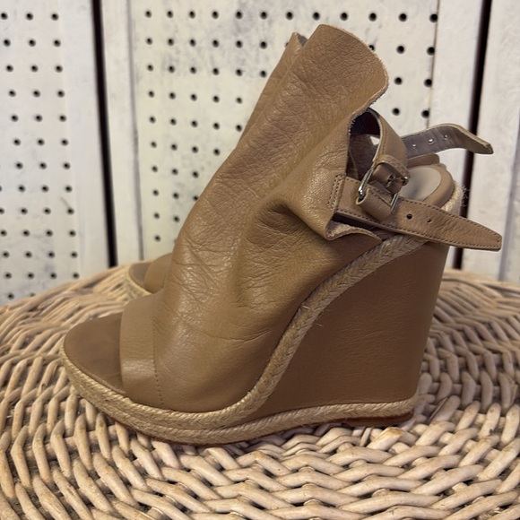 Balenciaga leather - Picture 9 of 9